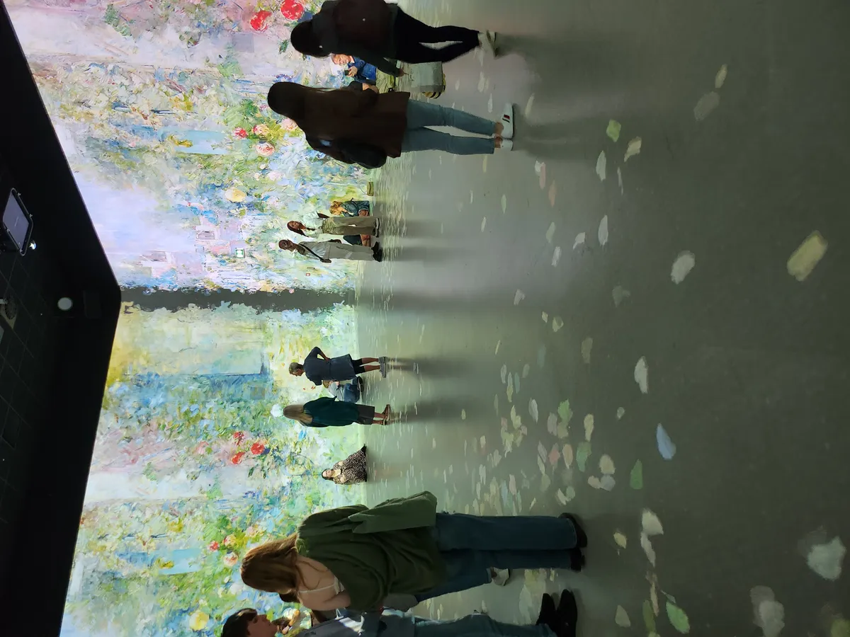 Frameless Gallery Image 37