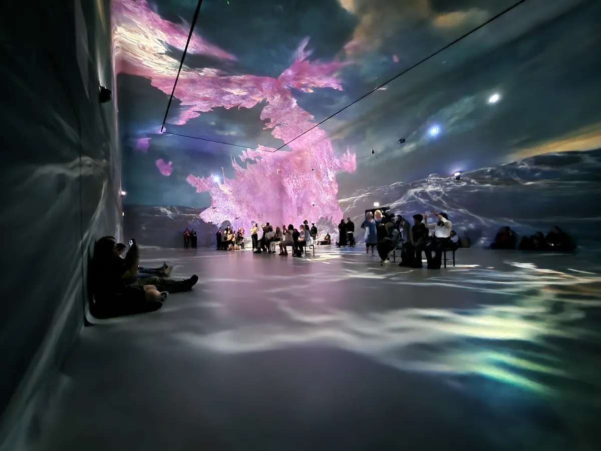 Frameless Gallery Image 54