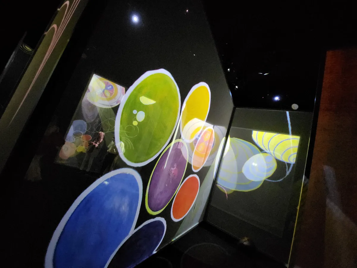 Frameless Gallery Image 69