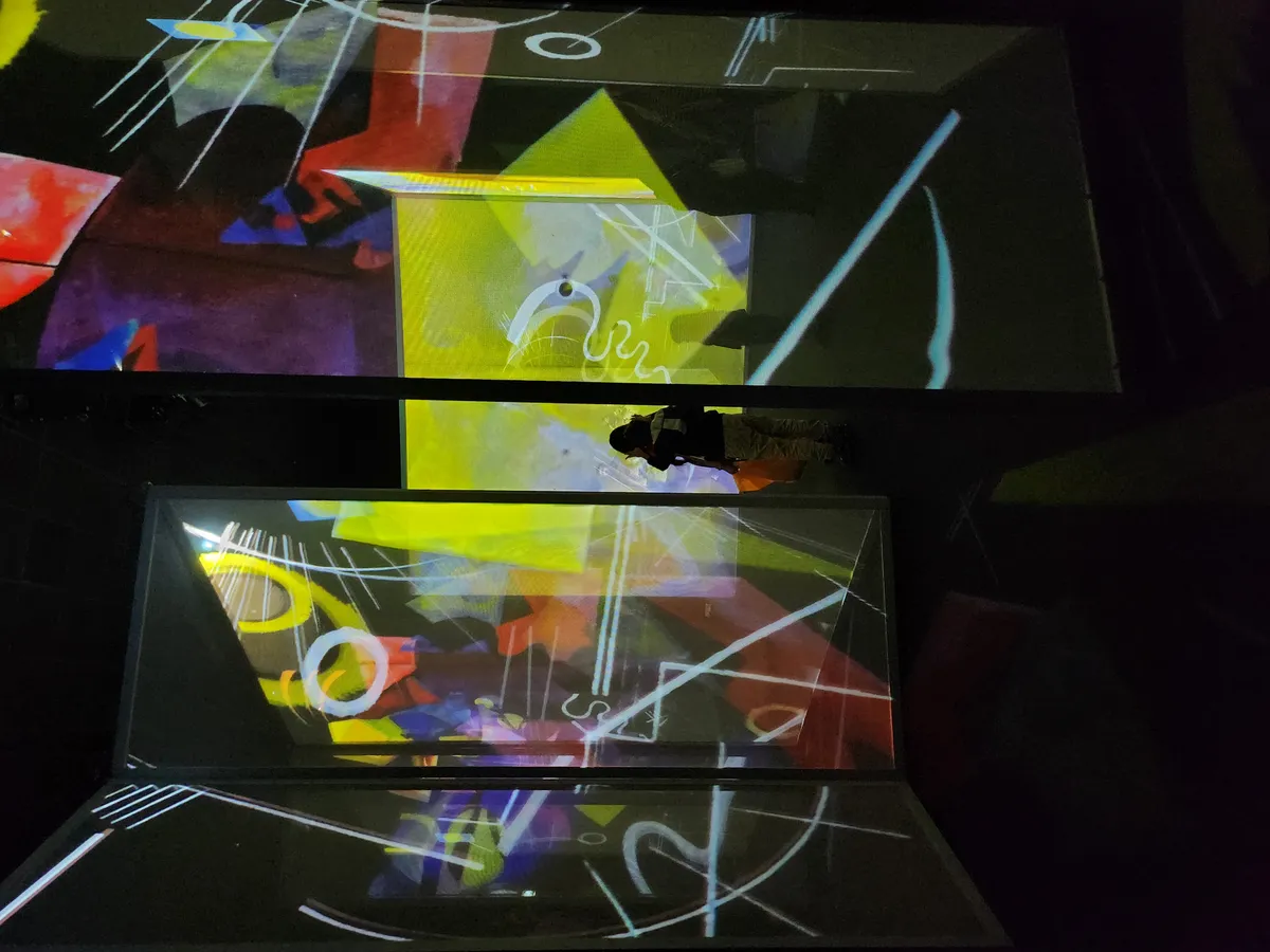 Frameless Gallery Image 76