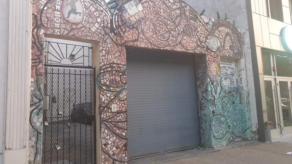 Graffiti Gallery Image 18